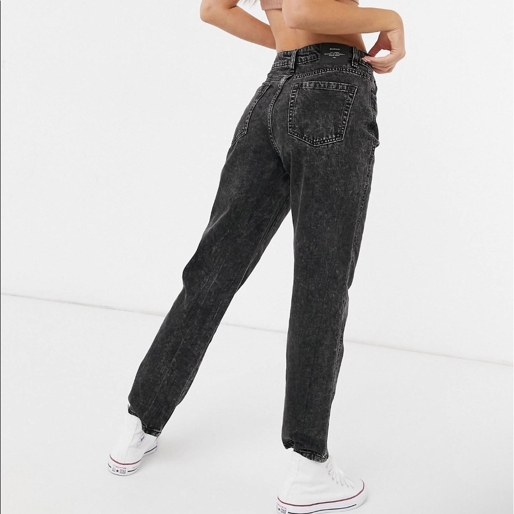 Stradivarius cotton mom fit vintage jeans in grey wash